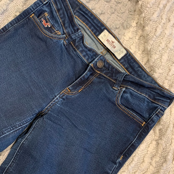 🌸 2 for $25 🌸 Hollister Jeans - Picture 2 of 4